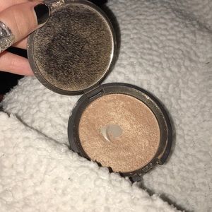 Becca Highlight